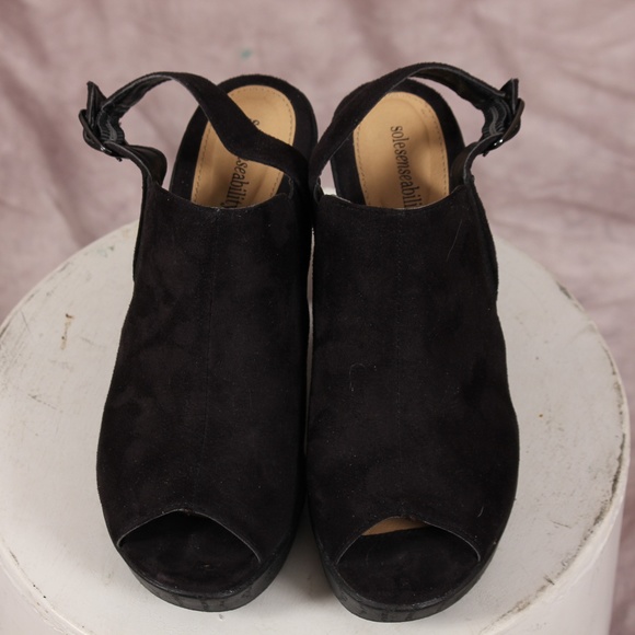 🌼 3/$25 sole Sensibility Black Platform Heel - Picture 7 of 7